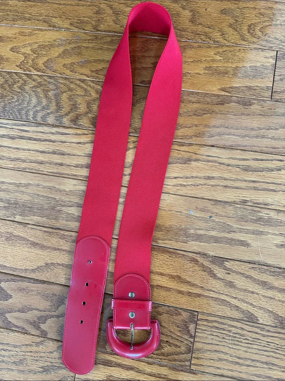 Vintage Wide‎ Red Elastic Waistband Belt with Padded Round Buckle